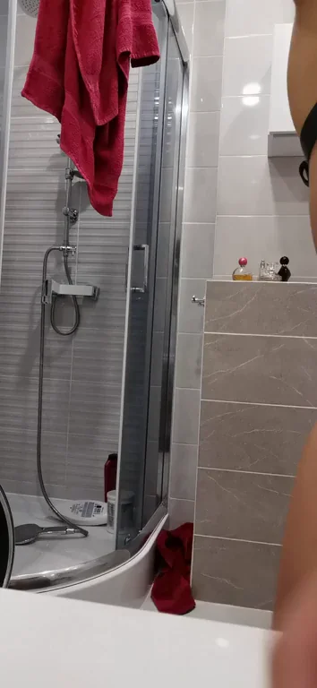 My body is a absolutly freeuse for all men ;)