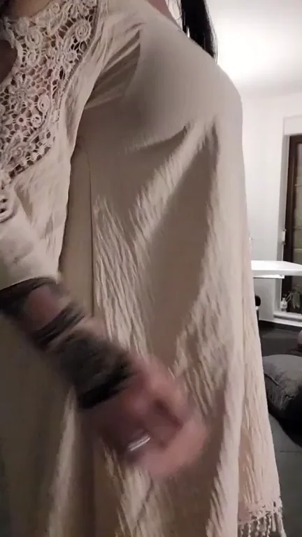 my husband left me, he said my ass is too small