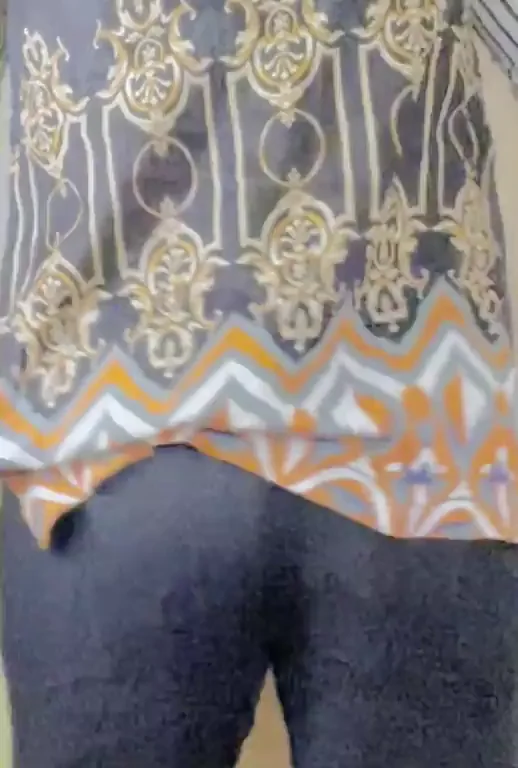 Stripping down my salwar