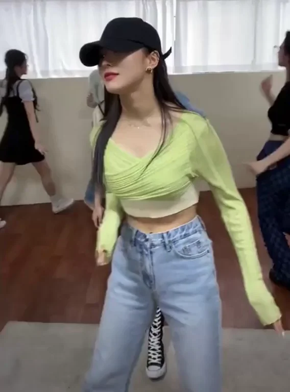 Fromis_9 - Saerom