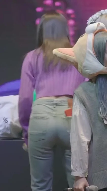 🍑 TWICE Mina's Juicy Ass Tease in Tight Jeans 🔥