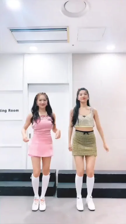 Red Velvet - Joy, Yeri