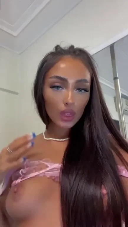 Daddy, Play with My Juicy Ass & Tits 😈🍑💦