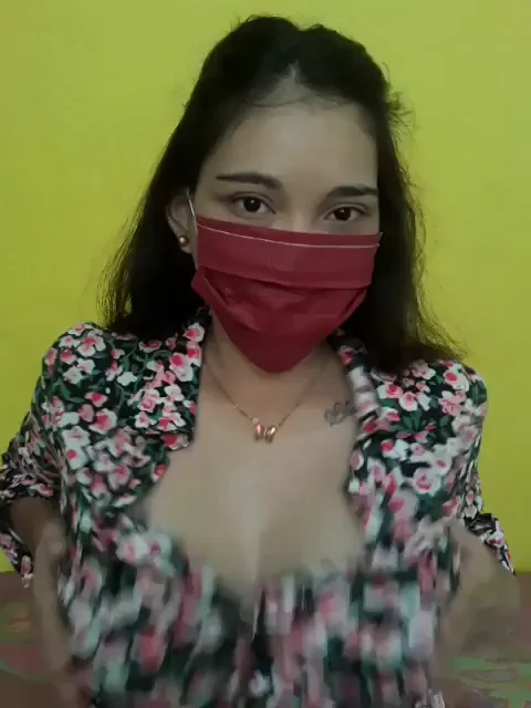i go to put my big tits in your face