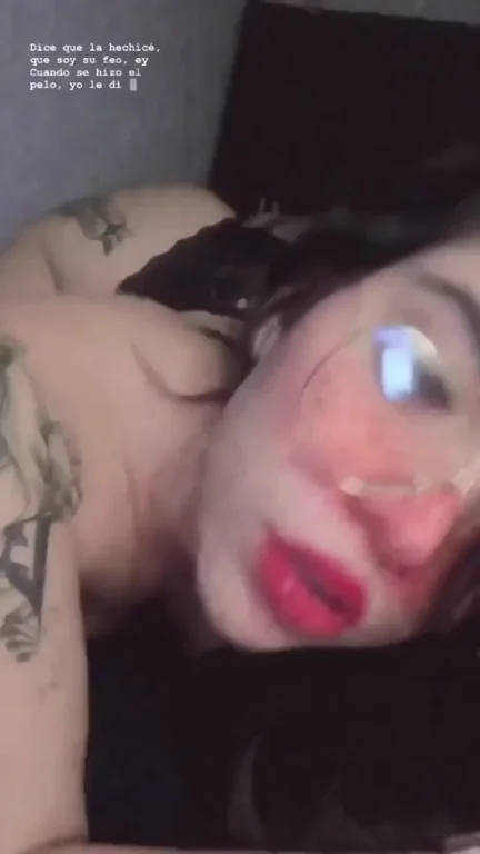 Tiny Pussy Tease from Skinny Slut 💦 Petite Girl Spreads Wide 😈