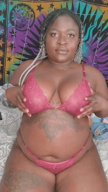 Thick Ebony Babe in Lacy Pink: Be Mine Tonight 🔥🍑