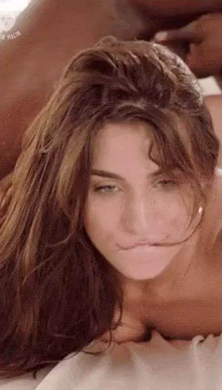 Teen Slut's 10/10 O-Face on Massive BBC 🍆😩💦