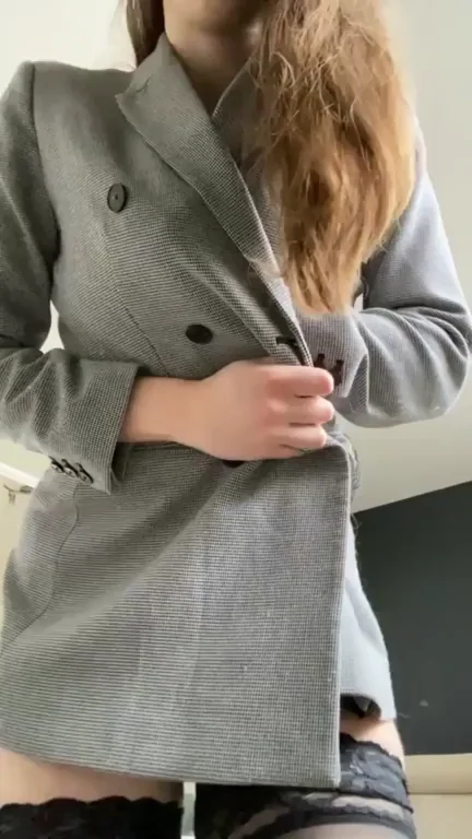 Office outfit reveal