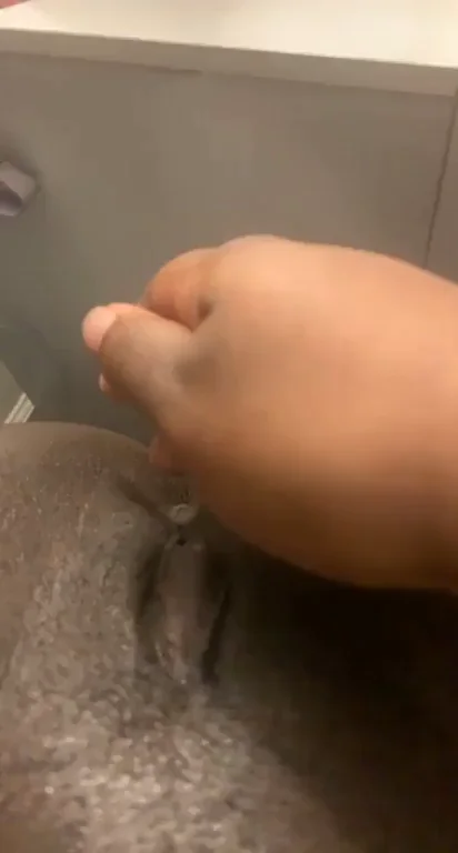 3 Fingers Stretch My Tight Pussy Just Right 😏💦