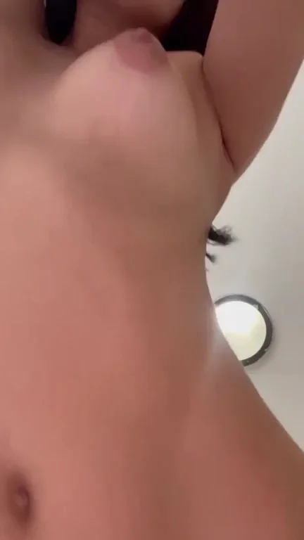 19yo Slut Teases Tits for Old Daddies 😈🍑