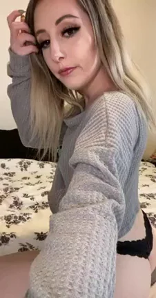 Funsized Blonde Tease: Can I Make That Cock Cum? 🍑💦