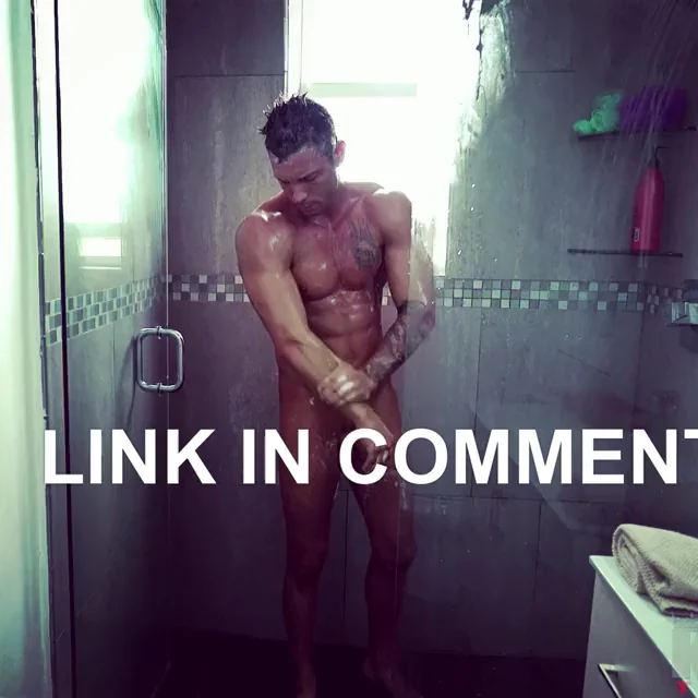 Bathroom Tease to Kitchen Pound Fest 🥵🍆💦