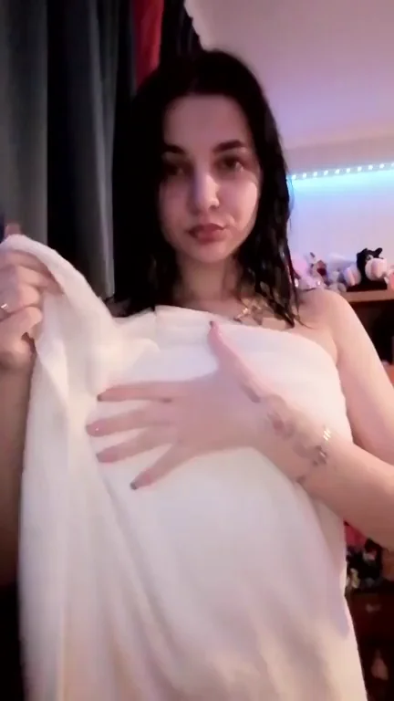 flat but sexy