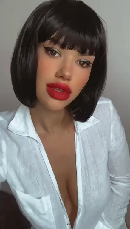 Office Slut's Bangin' Bob Cut Tease: Lips Poppin', Tits Drippin'
