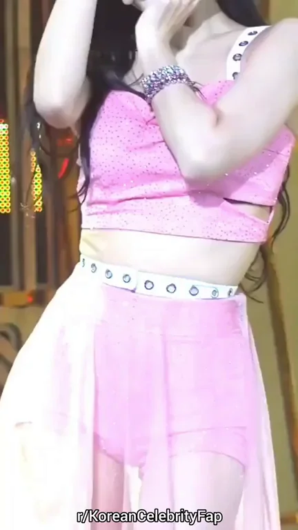 Twice Momo