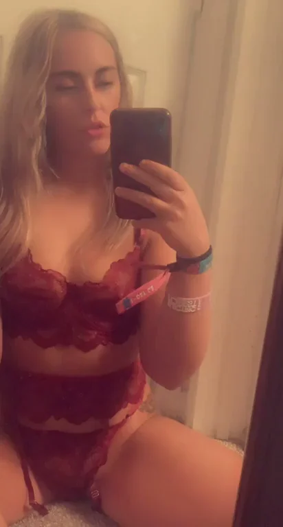 I think red is my color ??