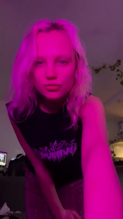 I want my little tits in your cream
