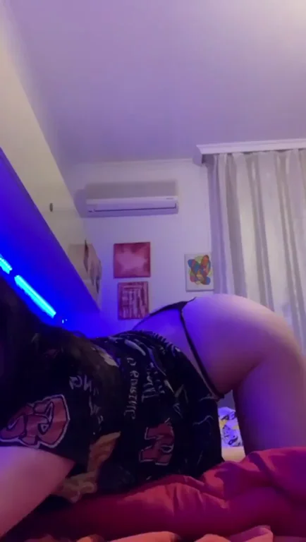 i'm small but my ass is a big surprise [STBA]