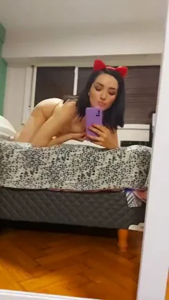 do I look good?