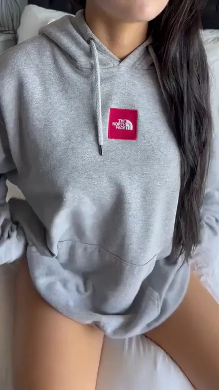 I've got some surprises for you under this baggy sweatshirt ;)