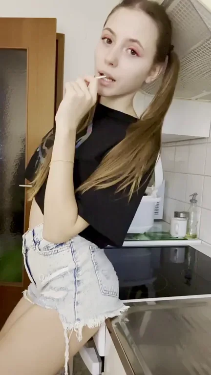Am I the kind of girl you'd finish in?