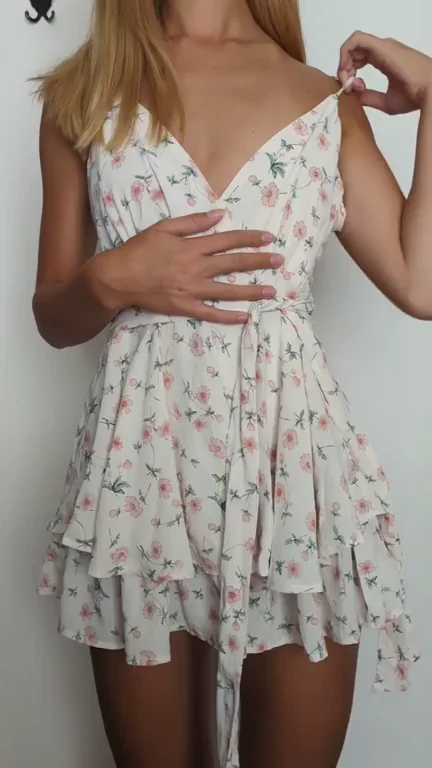 Let me just get rid of this dress real quick so you can take a good look