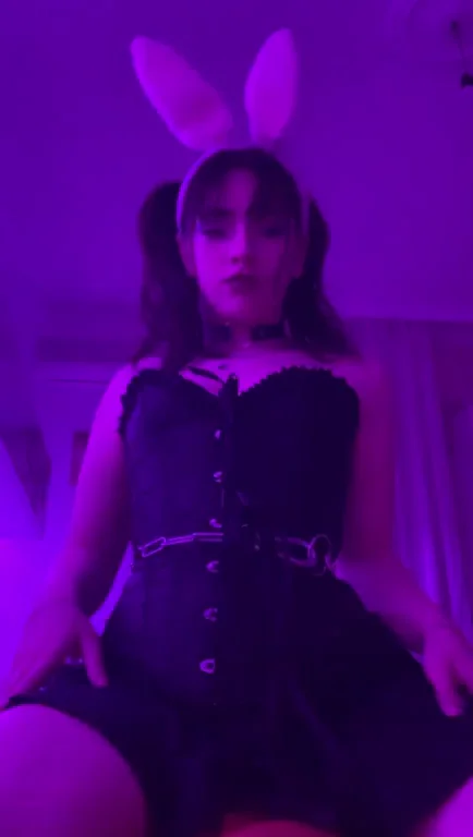 Enjoy my holes [BA]