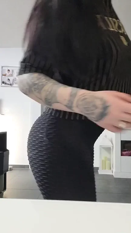 Tiny Ass Tease: Hit It If You Dare! 🍑💥