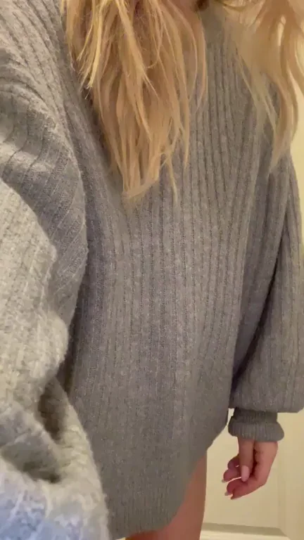 Knock knock, I've got a cute bump for you!