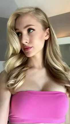 Your Hot College Prize Slut 😍💦
