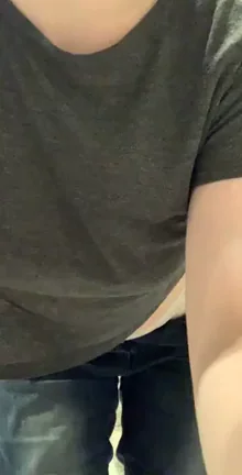 Peeling Off for That Epic PAWG Phatty 🍑