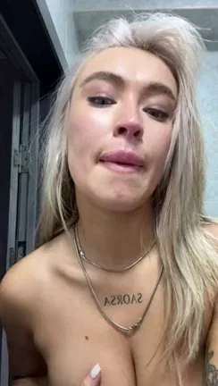 Would any older men on here fuck me?