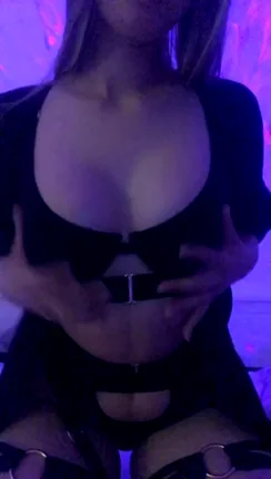 Would you rather f*ck me or watch football? (OC)