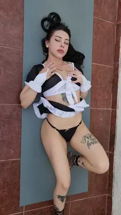 Will u make me your 18 yo fuck doll?