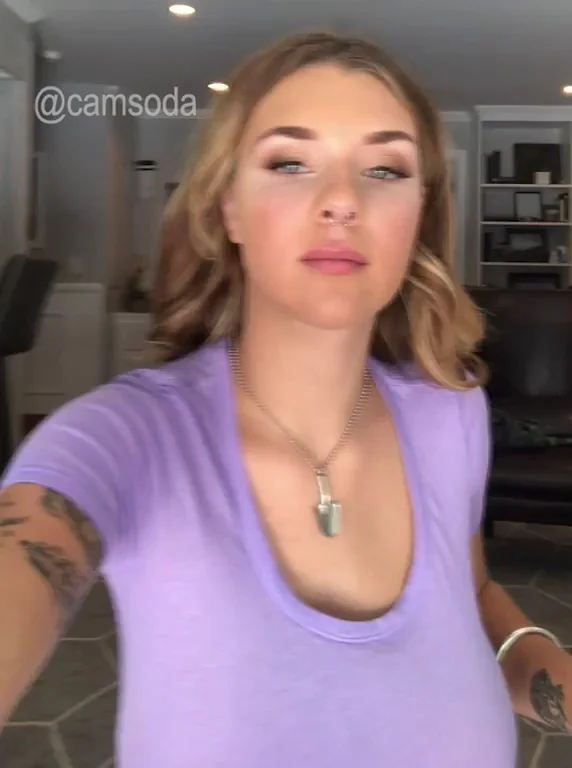Gabbie Carter's Massive Tits Tease on Cam 🍆💦