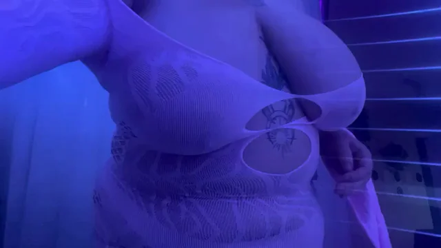 🔥 Latina Slut Dresses Up in Purple Lingerie for You to Rip Off 😈