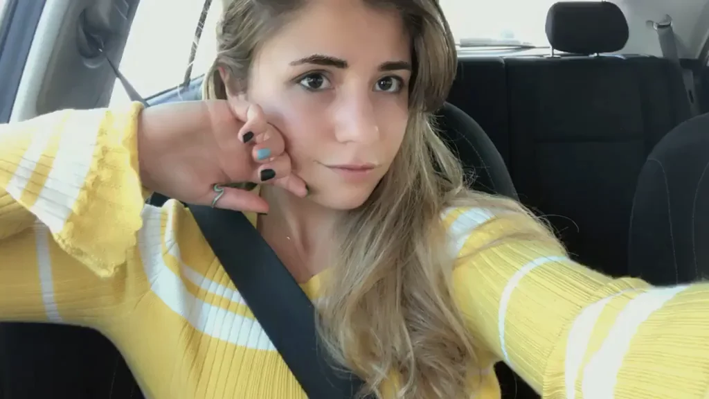 Youth Group Slut's Car Upskirt Tease 😈👗🔥