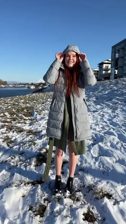 ❄️ Freezing Tits Out! Redhead Slut Flashes Nude in Snow 😈