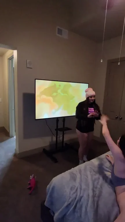 🔥 Roomie Devours My Juicy Latina Pussy Daily - Need a Third Slut! 👅🍑