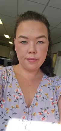 Thick Office Slut Flaunts Her Juicy Pussy 😈💦