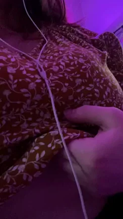 Just a peek ðŸ§¡