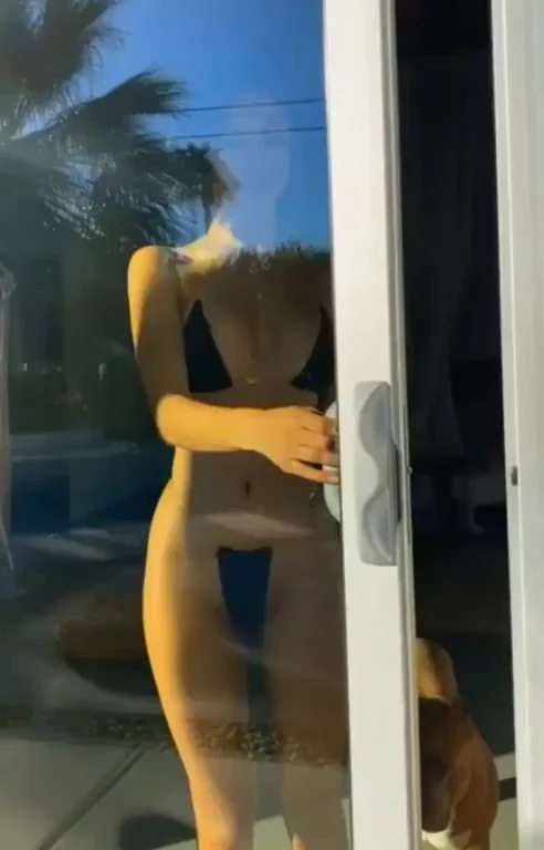 🔥 Poolside Showoff Slut Teasing Her Juicy Tits & Pussy 😈