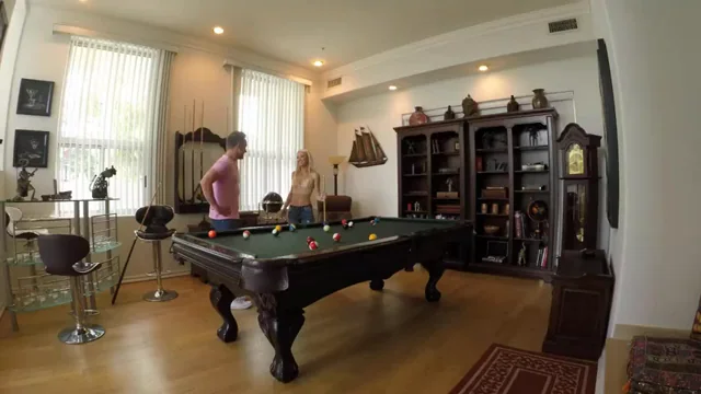 Laura Bentley: Step-Mom's Pool Table Pound & Creampie Slam