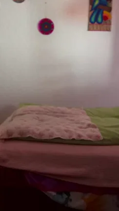 Hi