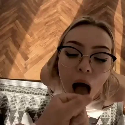 🧡 Nerdy Glasses Slut Begs for Thick Facial Cumshot 💦👓