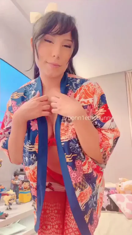 Hungry for My Juicy Asian Breakfast Booty? 🍑😘