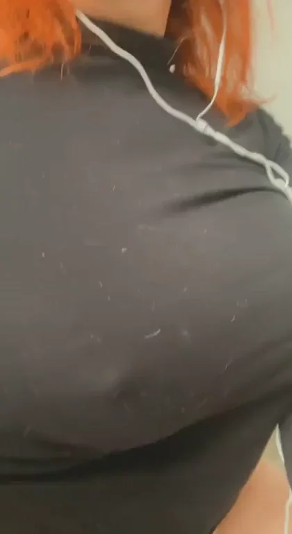 Hi here's my tits