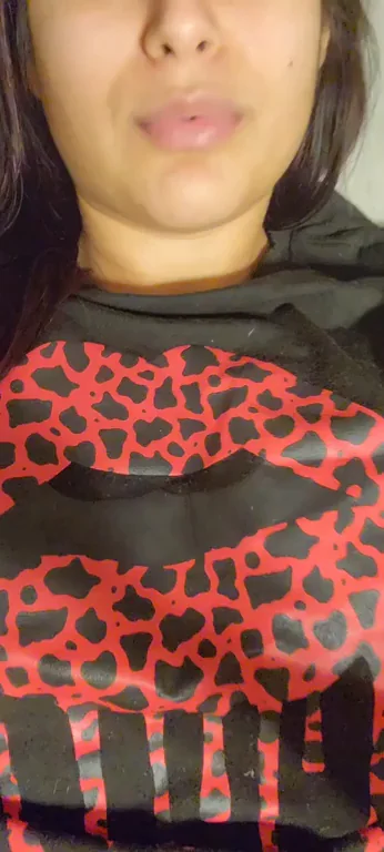 Be Real: Would You Suck These Juicy Latina MILF Lips? 😘💋🔥