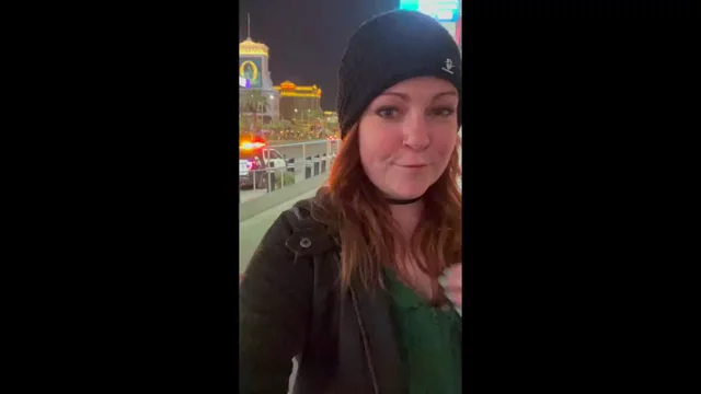 Vegas Slut Flashing Massive Titties in Public! 🔥🍒