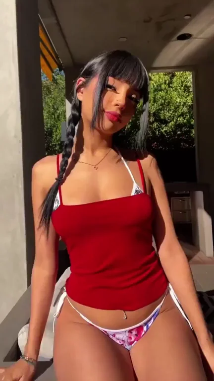 Thought id tease you with one titty but that wouldnt be fair